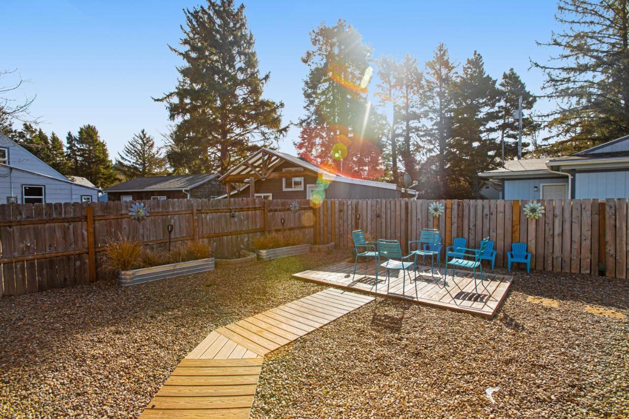 Siletz Bay Getaway Villa Lincoln City Eksteriør billede